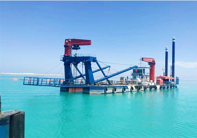 馬爾代夫硬質(zhì)材料疏浚與機(jī)場(chǎng)項(xiàng)目建設(shè)工程